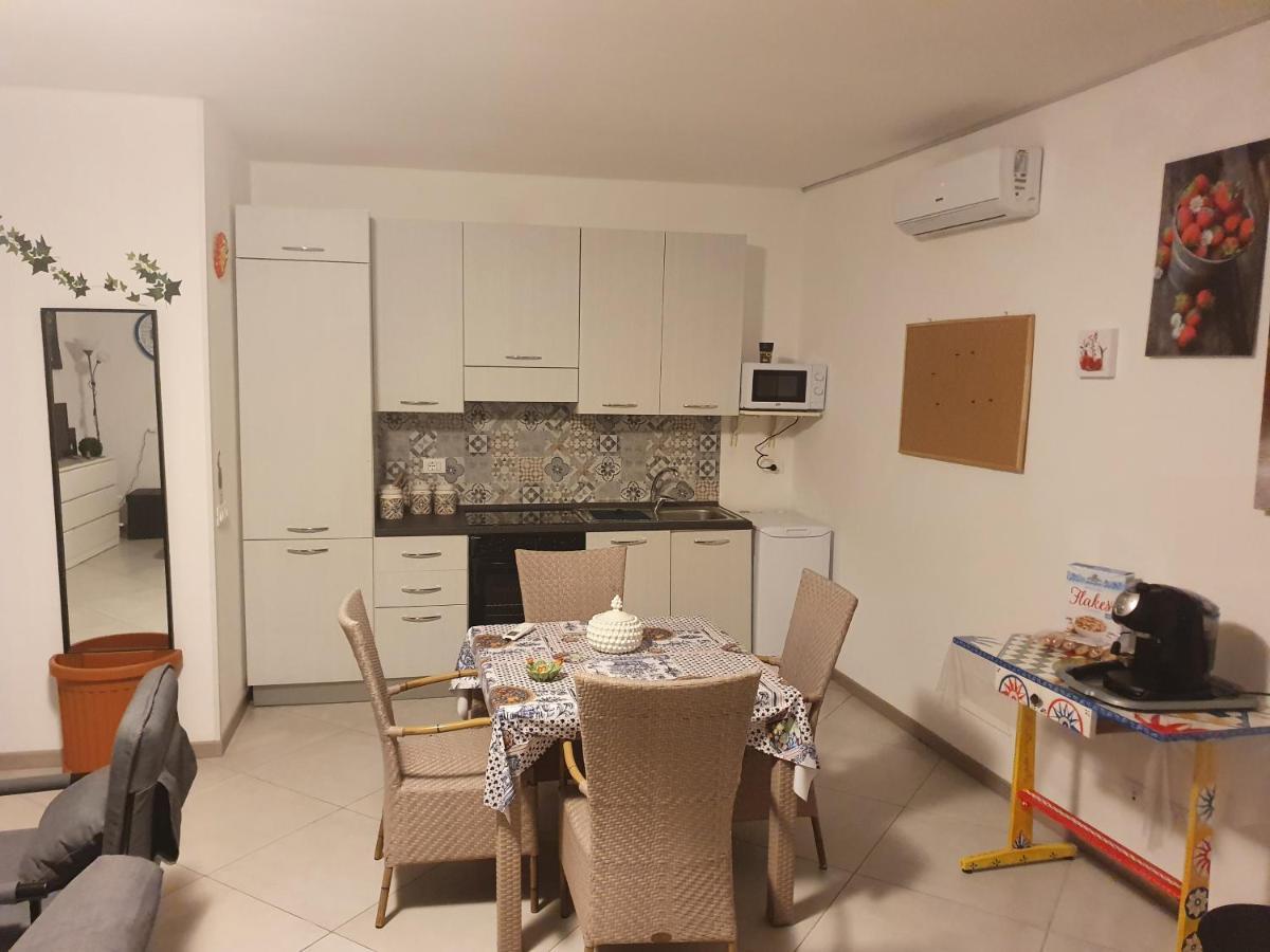 Aspettando Vossia Apartment Palermo Bagian luar foto